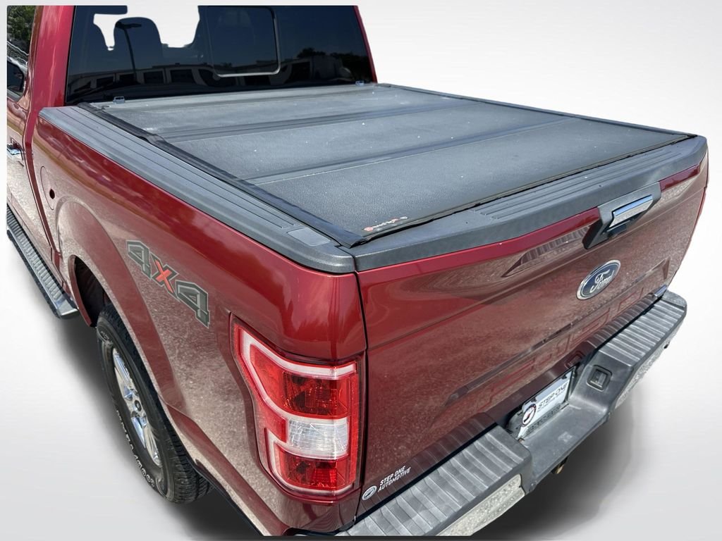 Used 2018 Red Ford XLT image 13
