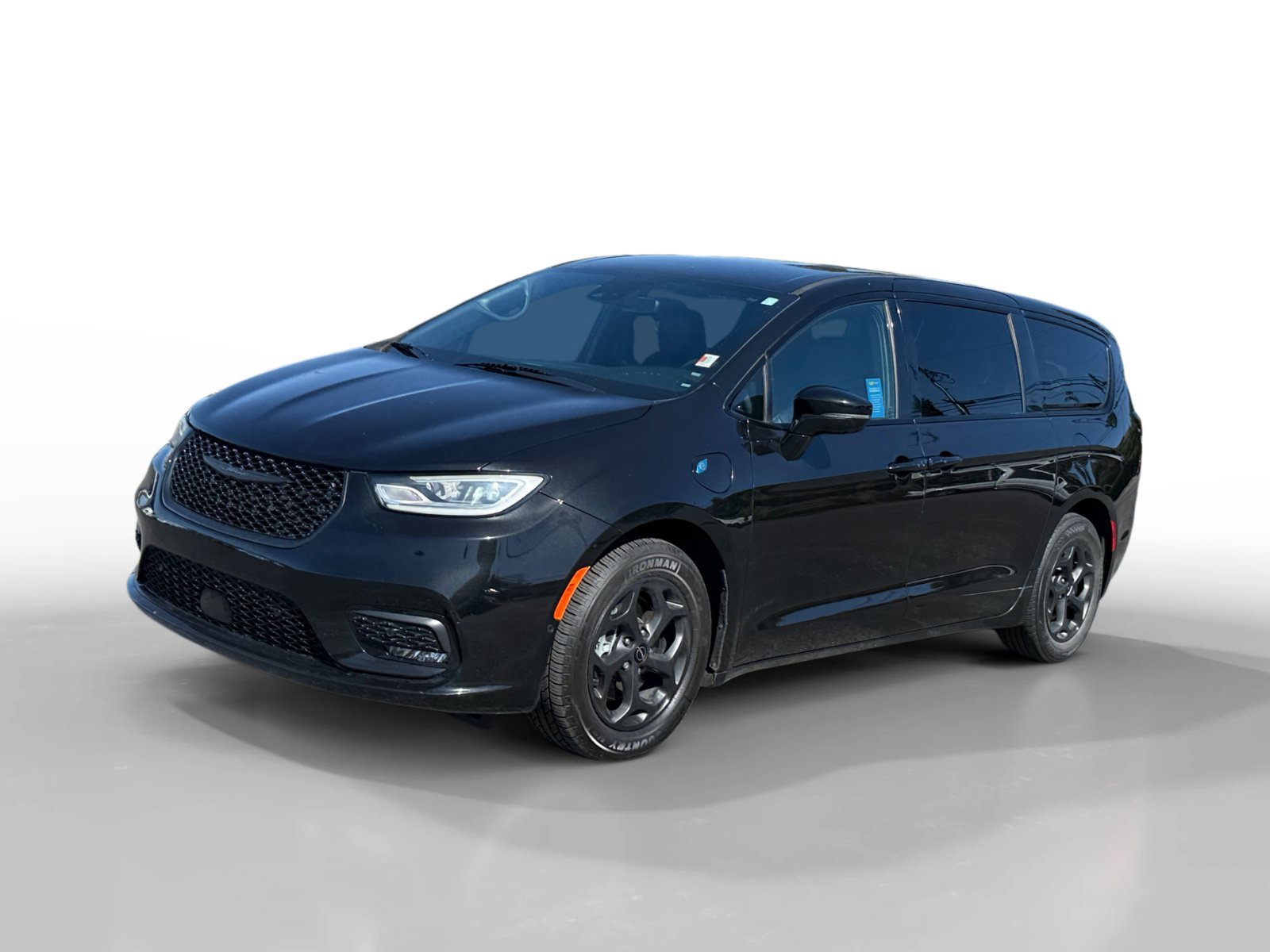 2022 Chrysler Pacifica Hybrid Touring L Hybrid's photo