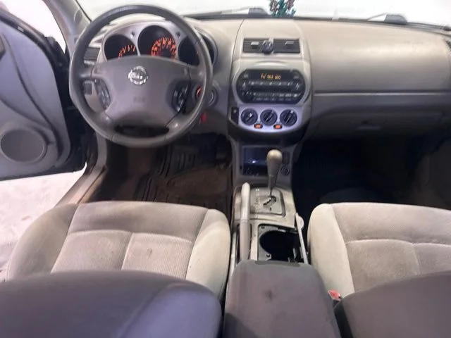 Used 2003 Black Nissan 3.5 SE image 19