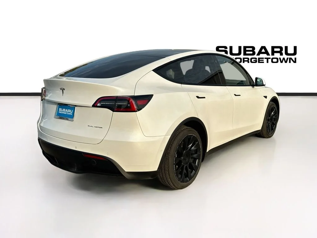 Used 2021 White Tesla Long Range image 7