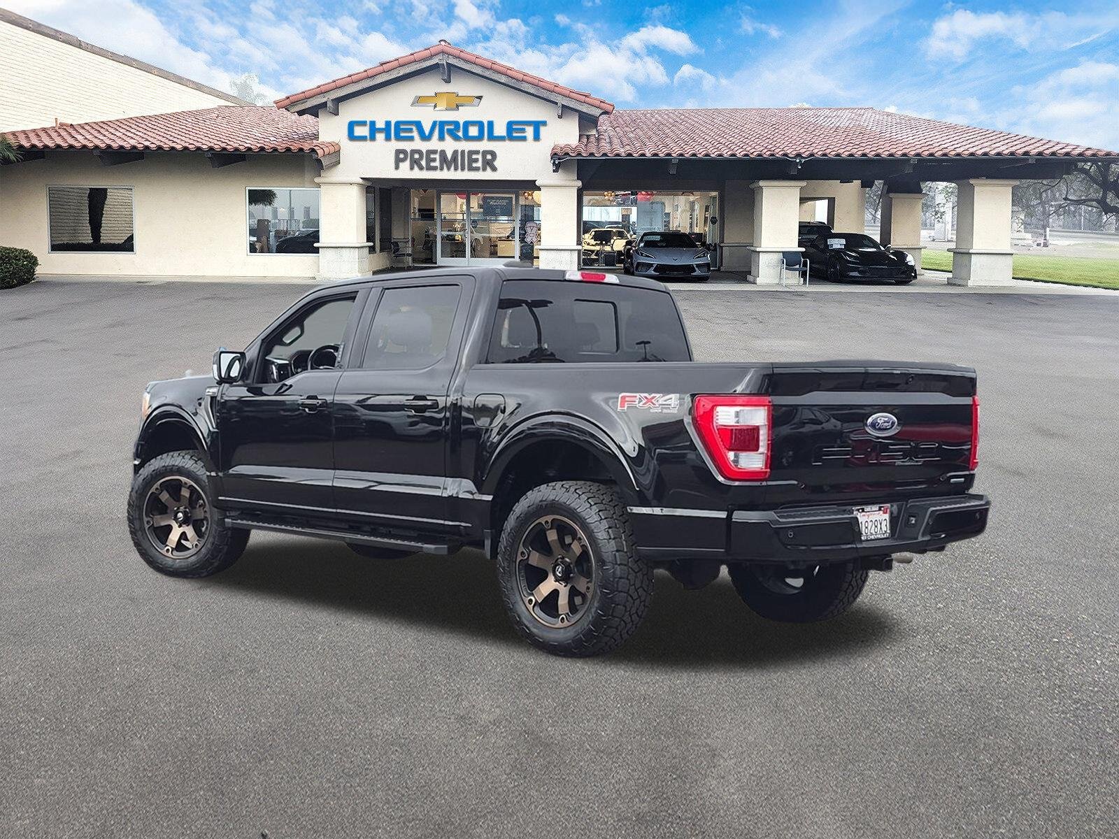 Used 2023 Black Ford Lariat image 6