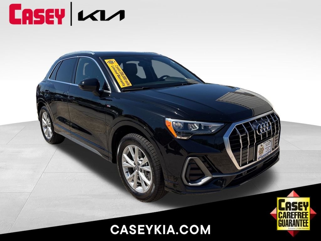 2021 Audi Q3 45 TFSI S Line Premium quattro's photo