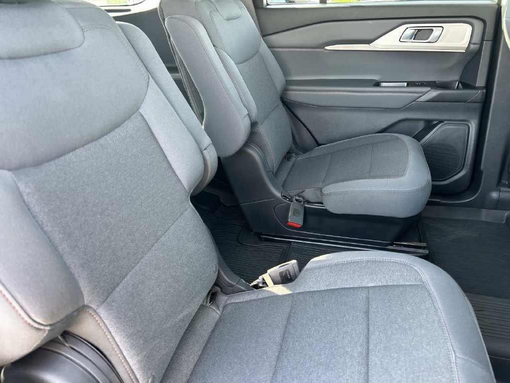 Certified Used 2026 Carbonized Gray Metallic Ford Active image 22