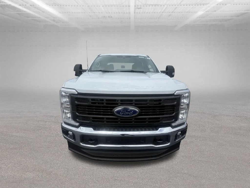 New 2026 Oxford White Ford F-250® XL image 11
