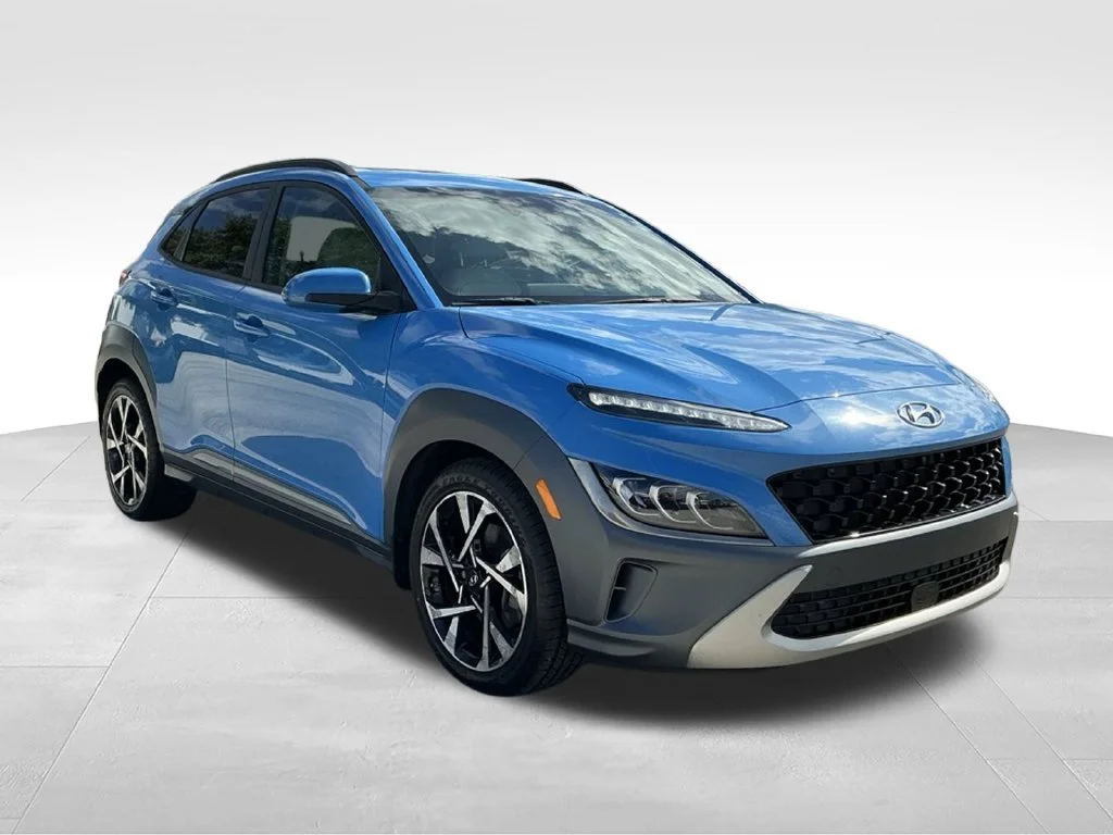 Used 2022 Blue Hyundai Limited image 9