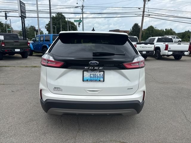 Used 2023 White Ford SEL image 4