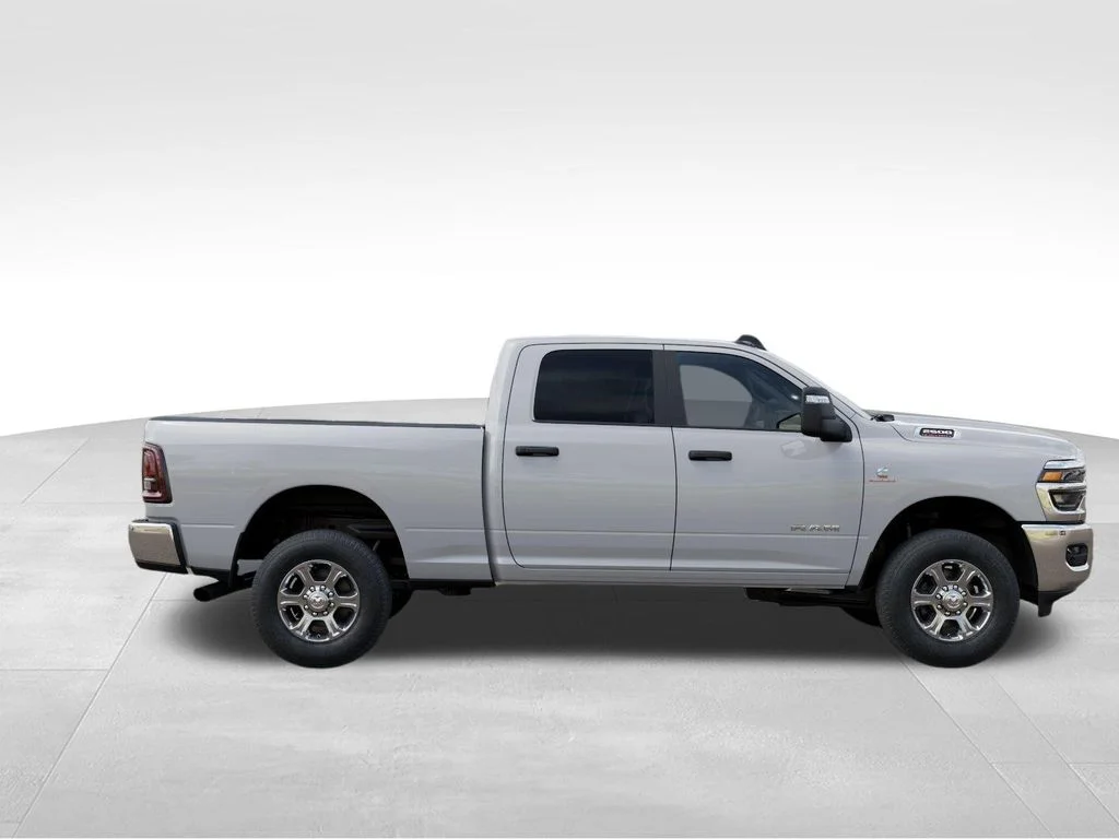 New 2026 Bright White Clear-Coat Exterior Paint RAM Big Horn image 22