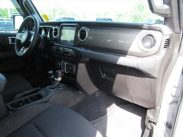 Used 2023 Gray Jeep Overland image 11