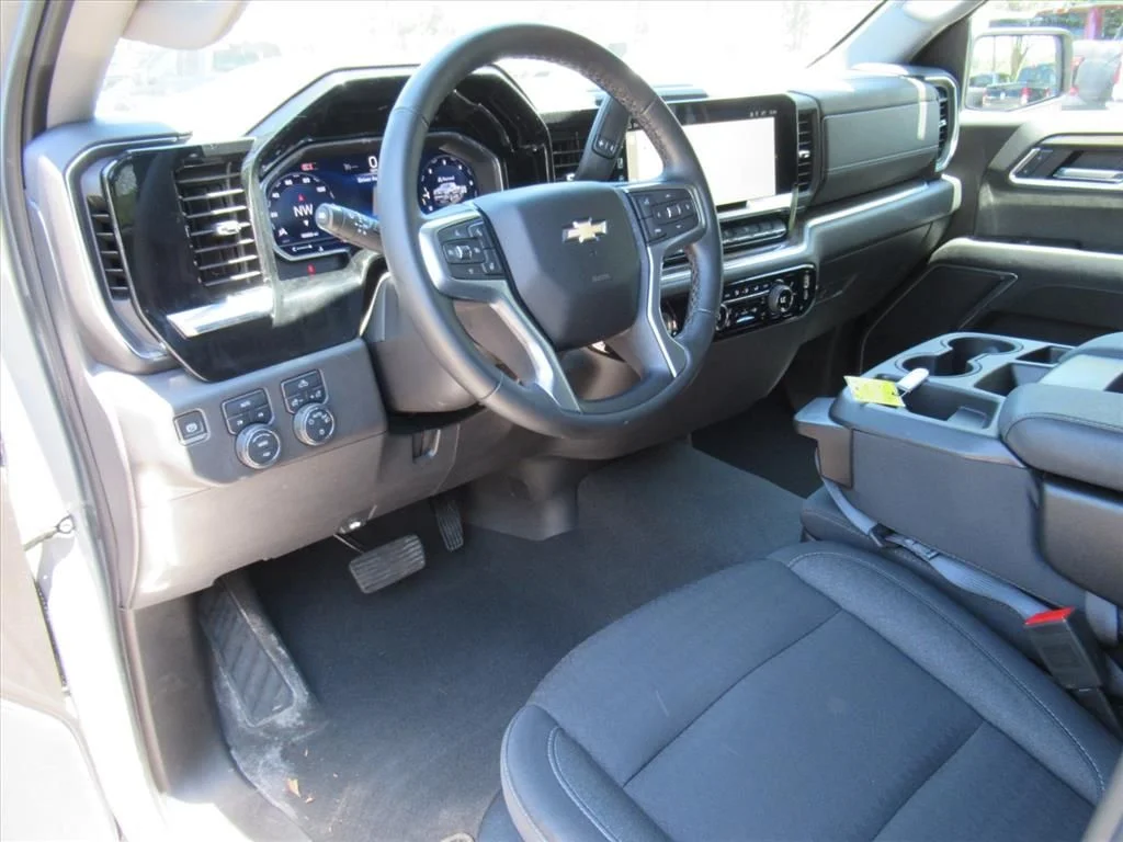 Used 2024 Gray Chevrolet LT image 15