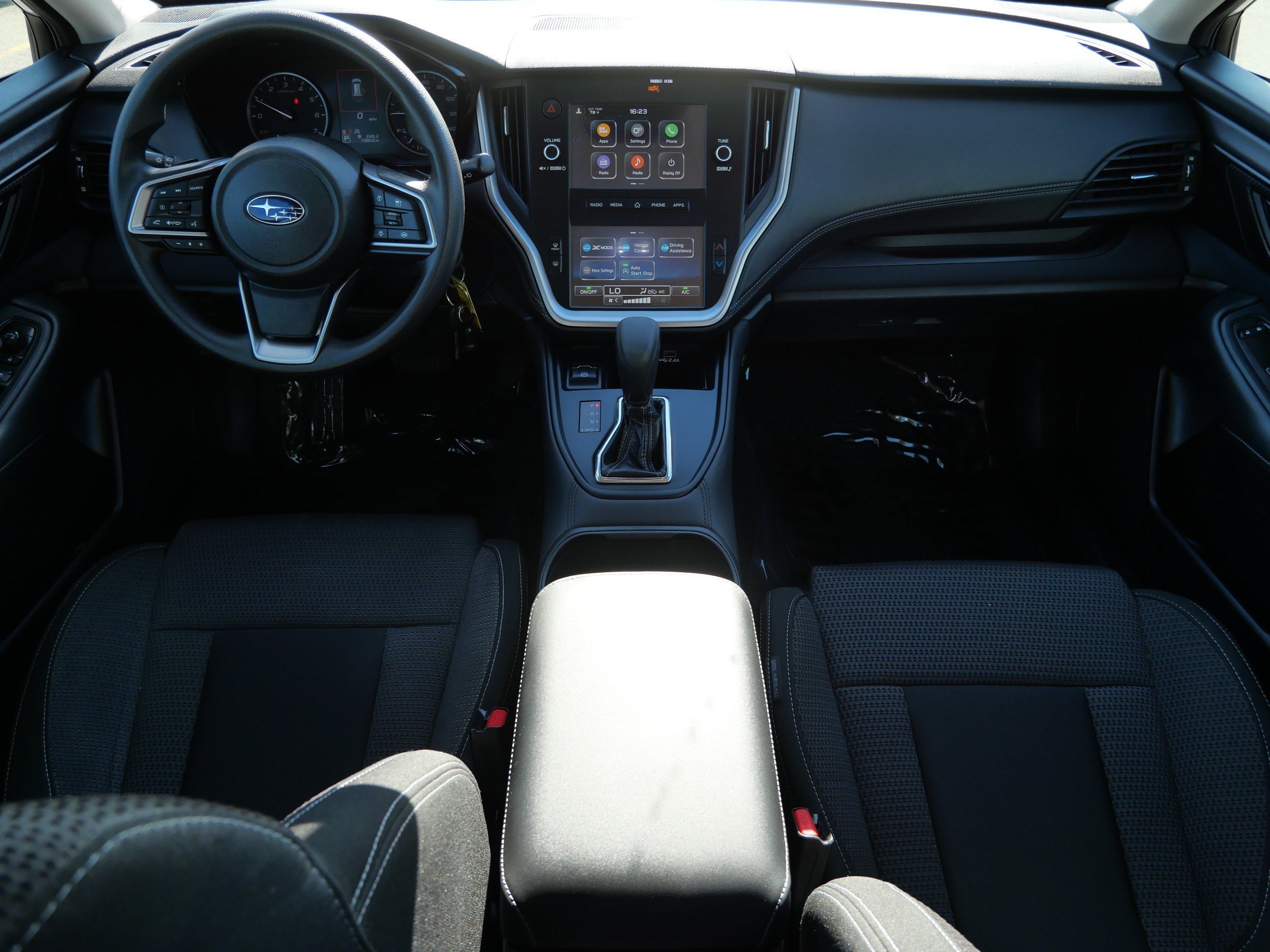 Photo 10