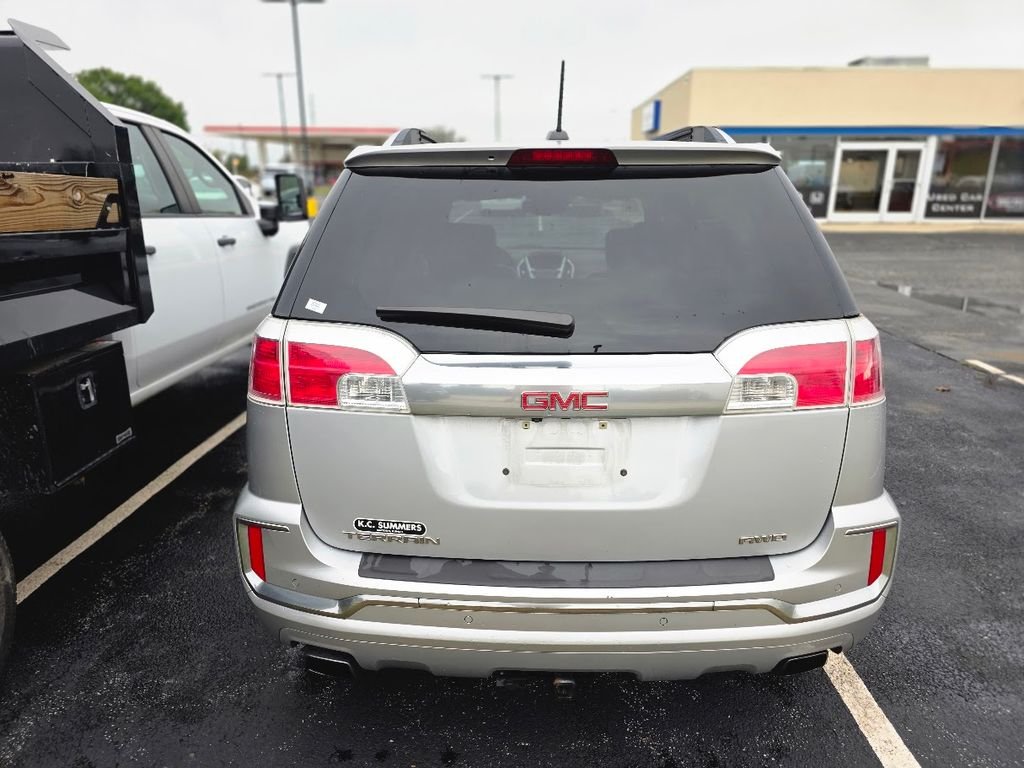 Used 2017 Quicksilver Metallic GMC Denali image 3