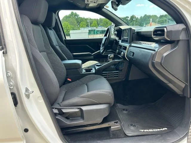 Used 2024 White Toyota SR5 image 23