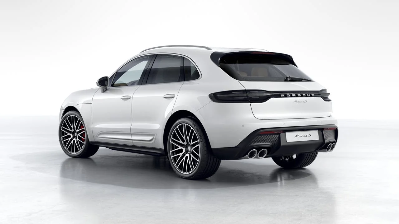 New 2026 Carrara White Metallic Porsche S image 3