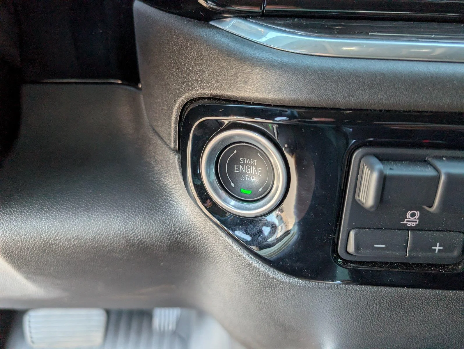 Used 2024 Dark Ash Metallic Chevrolet LTZ image 23