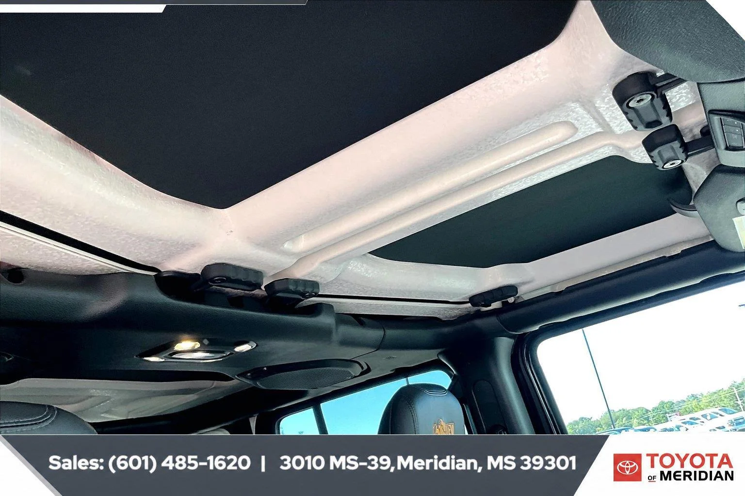 Used 2023 Black Clearcoat Jeep Rubicon 392 image 16