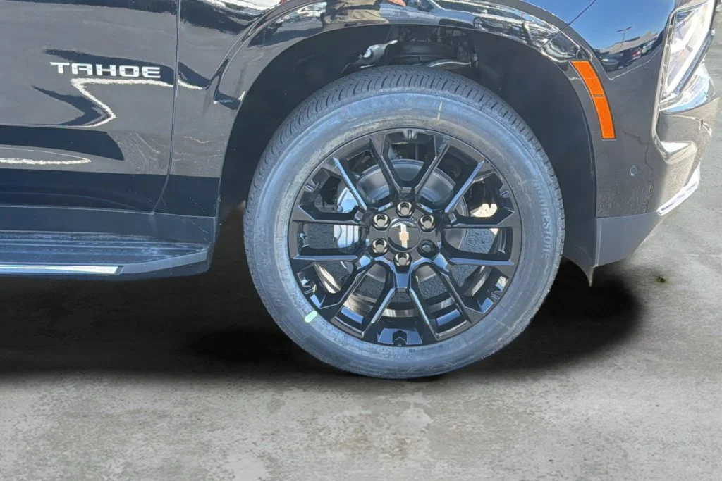 New 2026 Black Chevrolet LT image 9