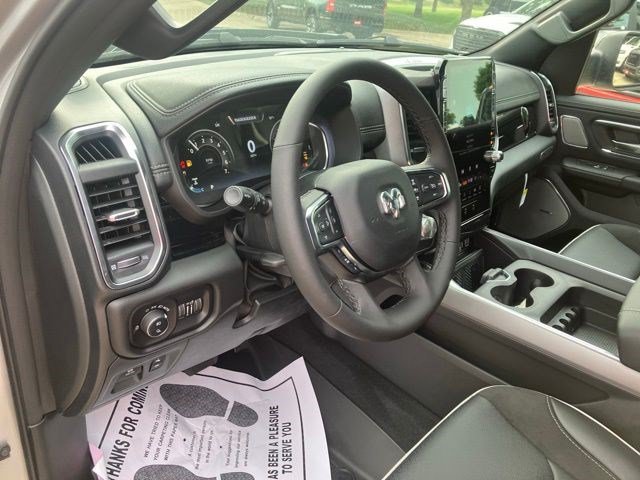 New 2026 Silver Zynith Exterior Paint RAM Laramie image 12
