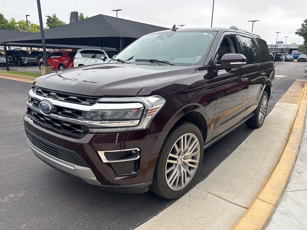 2024 Ford Expedition Limited's photo