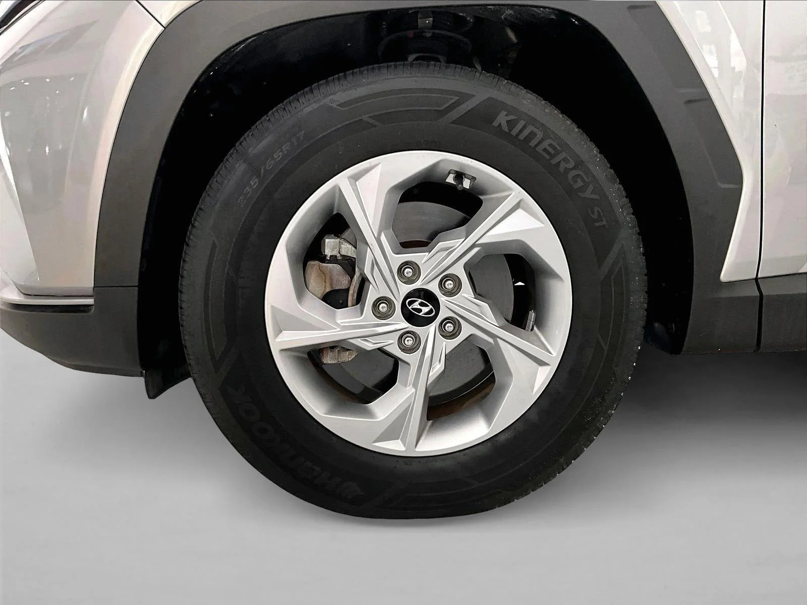 Used 2022 Shimmering Silver Hyundai SEL image 10
