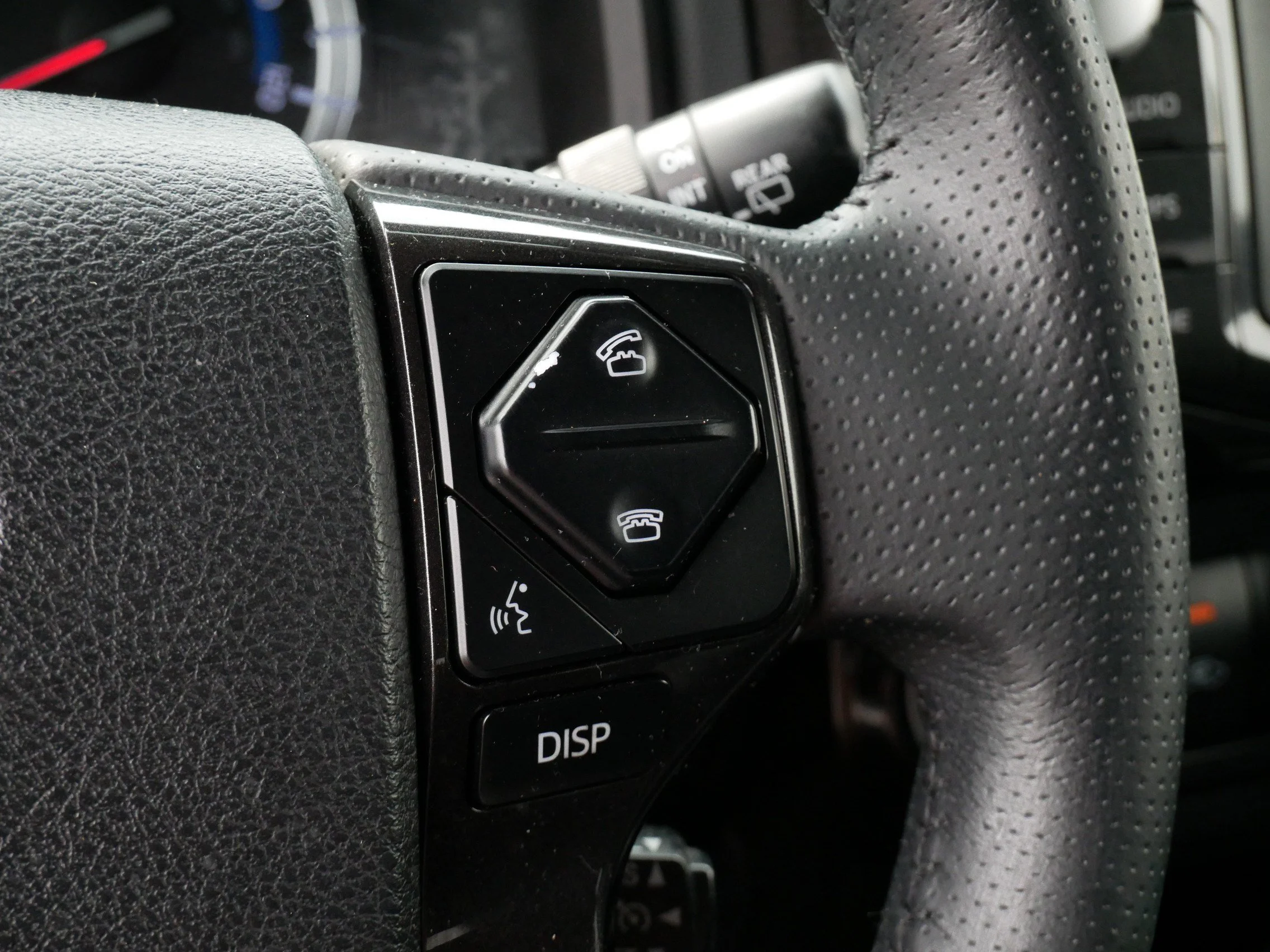 Used 2019 Super White Toyota TRD Off Road Premium image 26