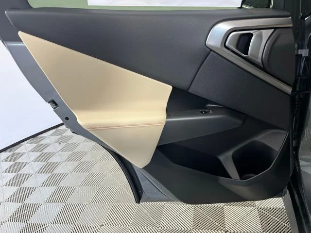 Used 2026 Skyscraper Grey Metallic BMW 30 xDrive image 20
