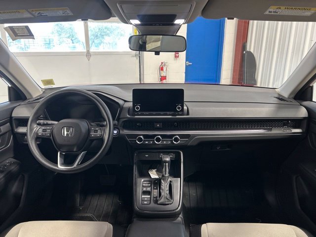 2025 Honda CR-V LX - Photo 17