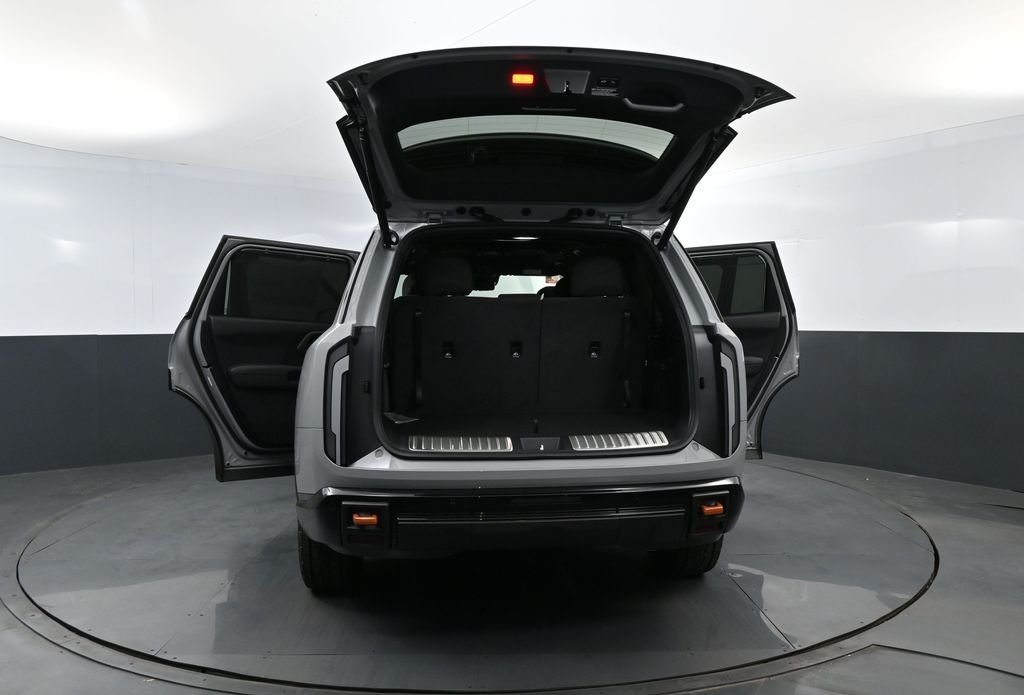New 2027 Wolf Gray Kia X-Pro SX Prestige image 31
