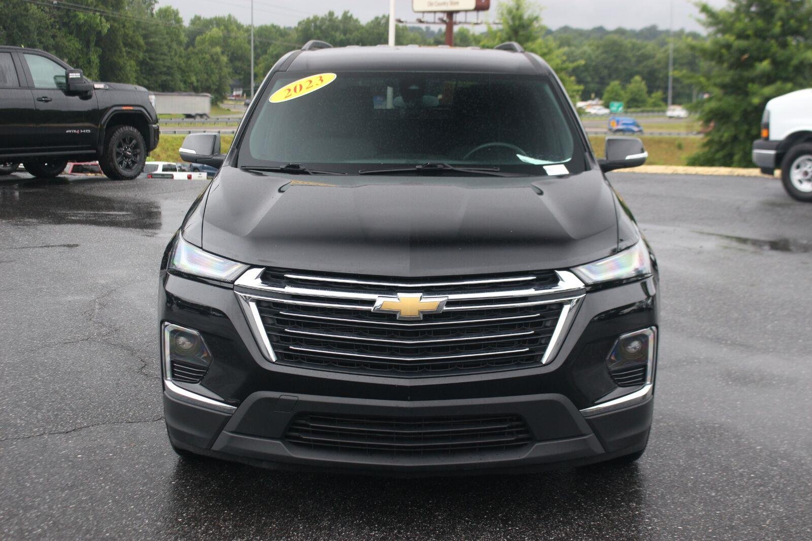 Used 2023 Mosaic Black Metallic Chevrolet LT Cloth image 2