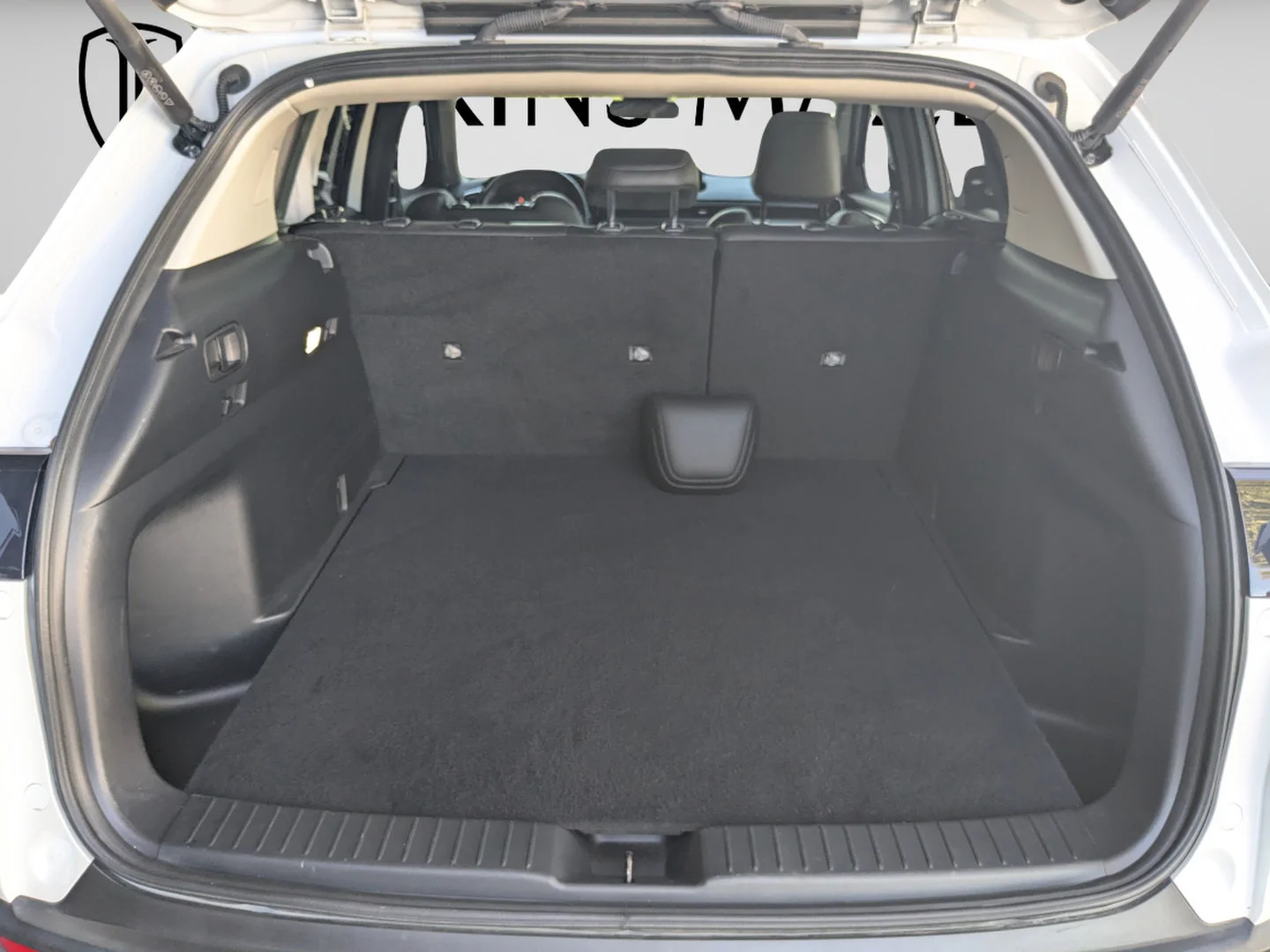Used 2024 Wind Chill Pearl Mazda 2.5 Turbo Premium Plus Package image 9