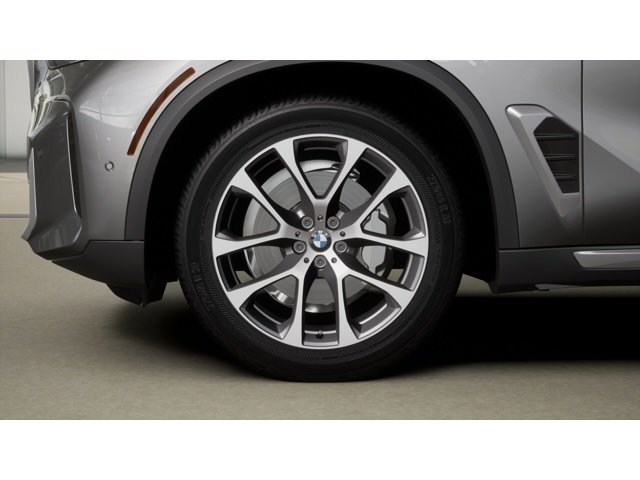 New 2026 Skyscraper Grey Metallic BMW  image 7