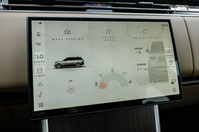 2026 Land Rover Range Rover SE - Photo 39