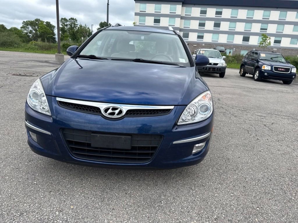 Used 2012  Hyundai SE image 7