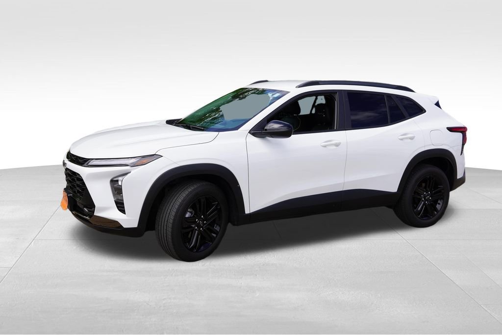 2025 Chevrolet Trax Activ - Photo 10
