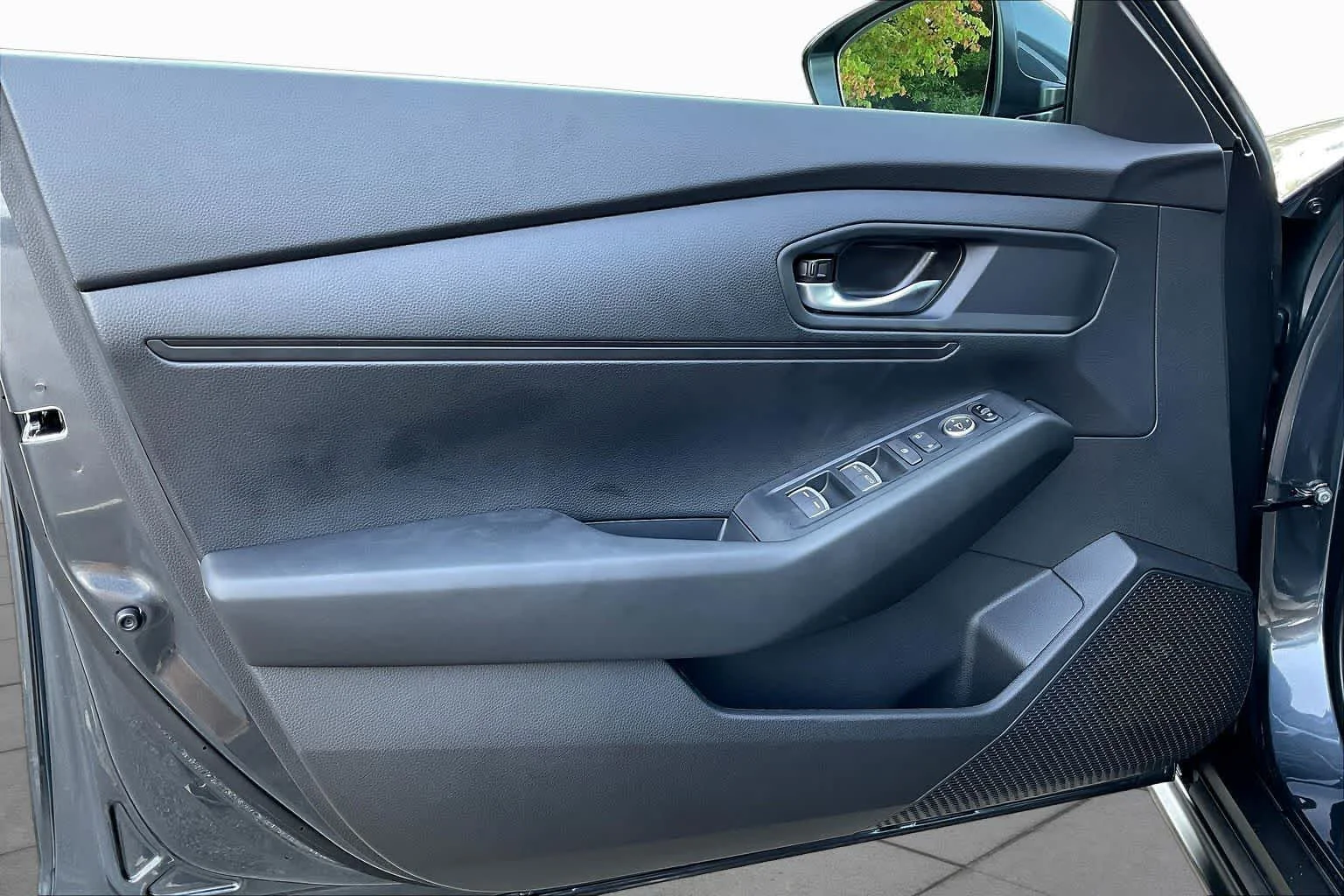 New 2026 Meteorite Gray Metallic Honda LX image 10