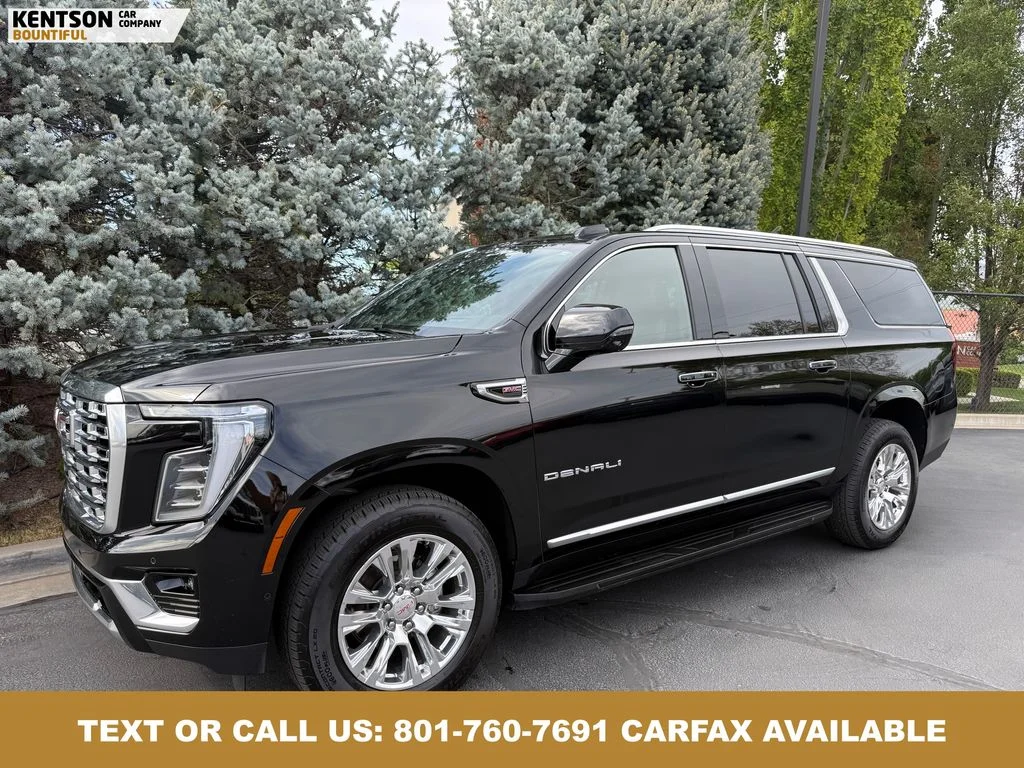 2025 GMC Yukon Denali AWD's photo