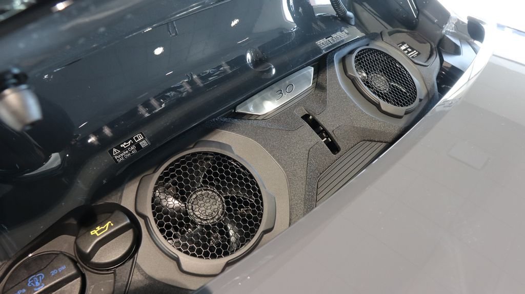 2026 Porsche 911 - Photo 15