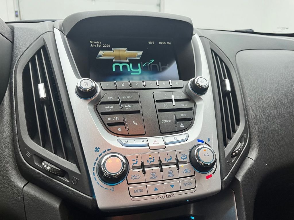 Used 2013 Summit White Chevrolet LT image 24