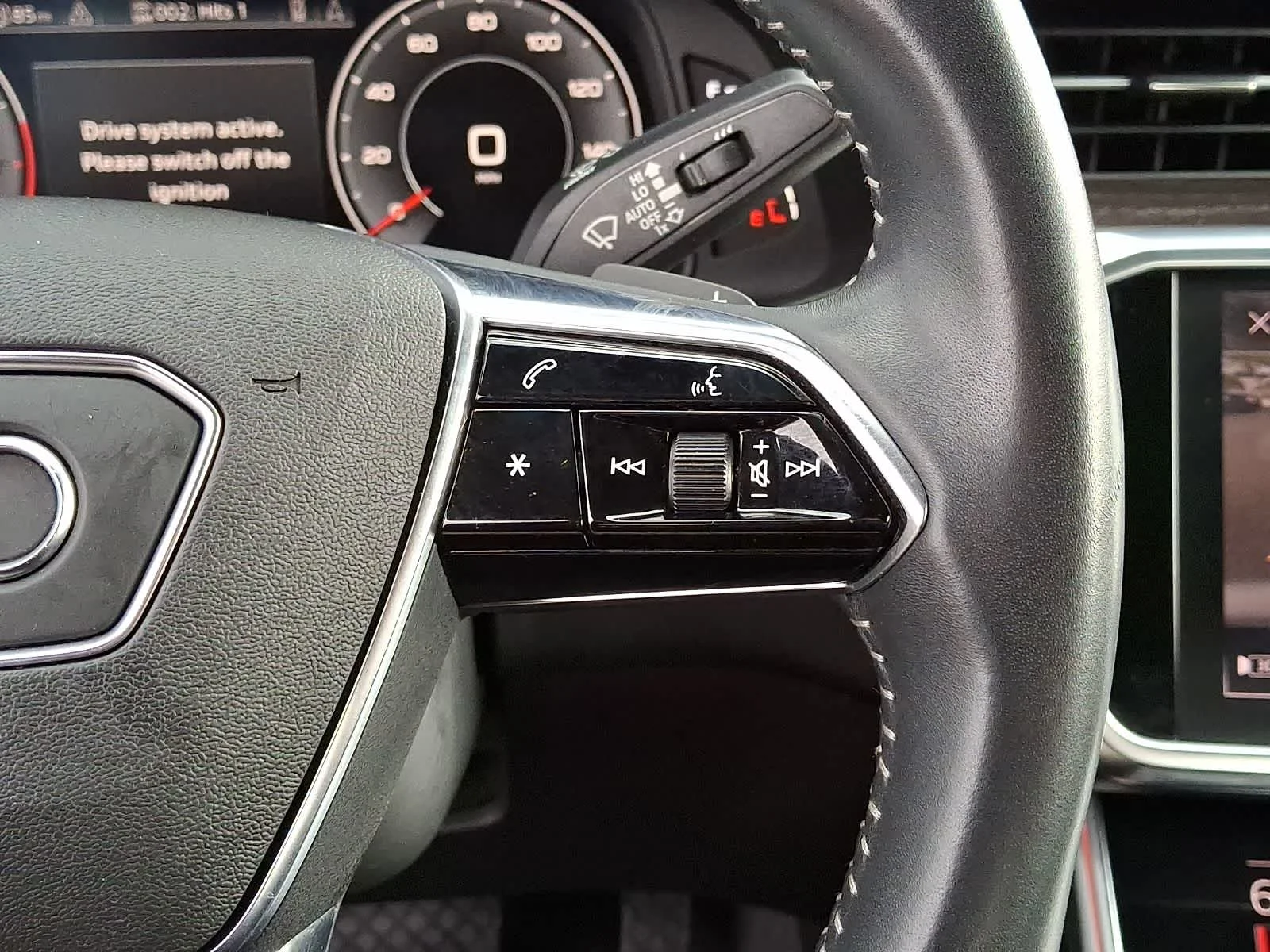 Used 2019 Silver Audi Prestige image 23