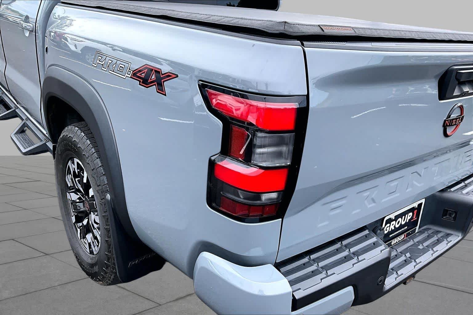 Used 2022 Boulder Grey Pearl Nissan PRO-4X image 29