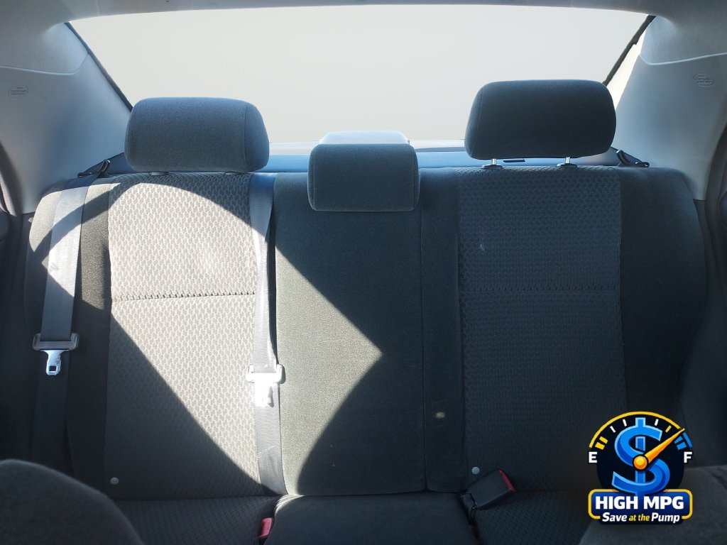 Used 2005 Red Toyota S image 32