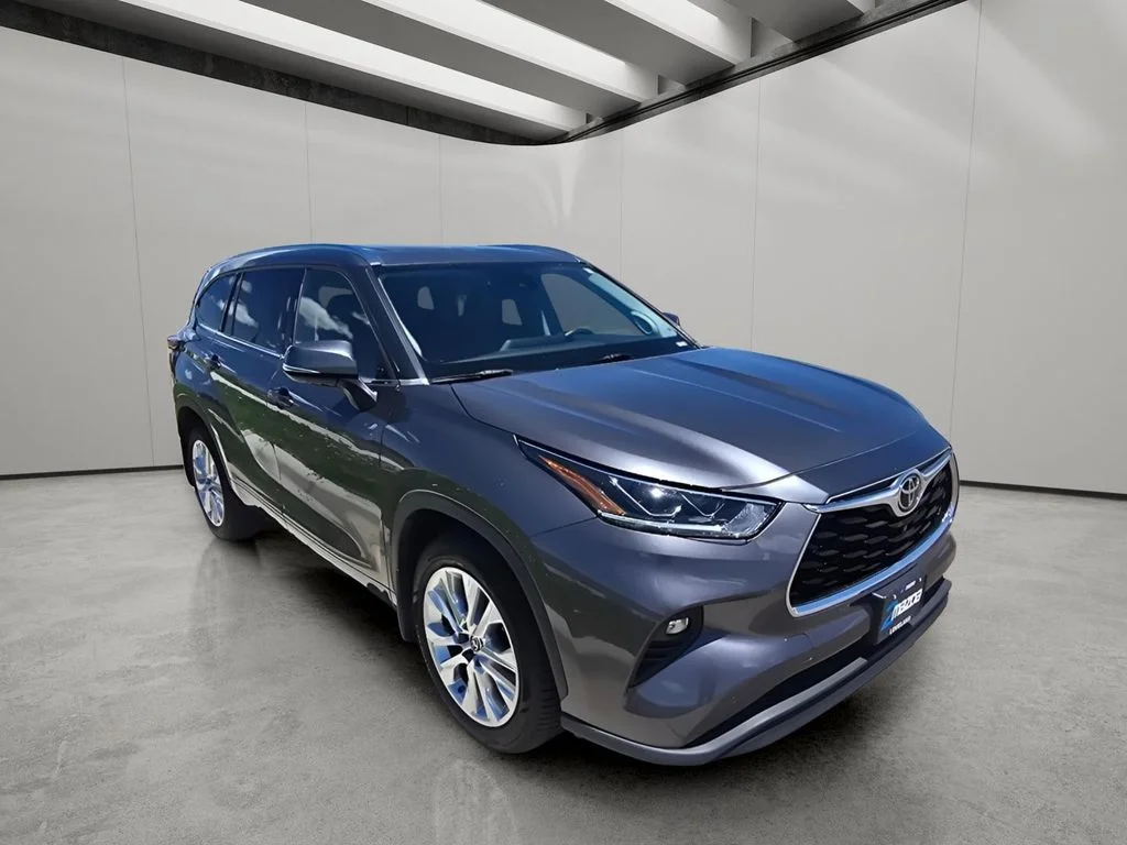 Used 2021 Magnetic Gray Metallic Toyota Limited image 7