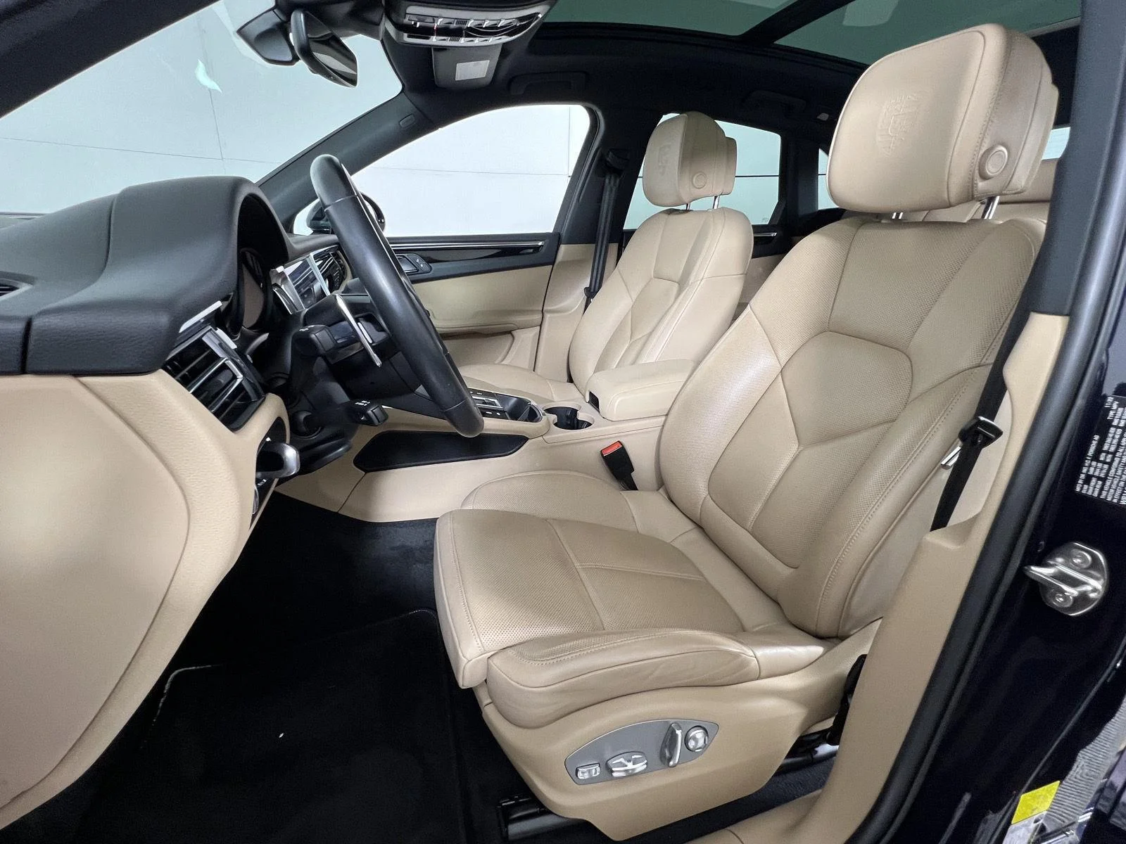 Used 2023 Black Porsche S image 2