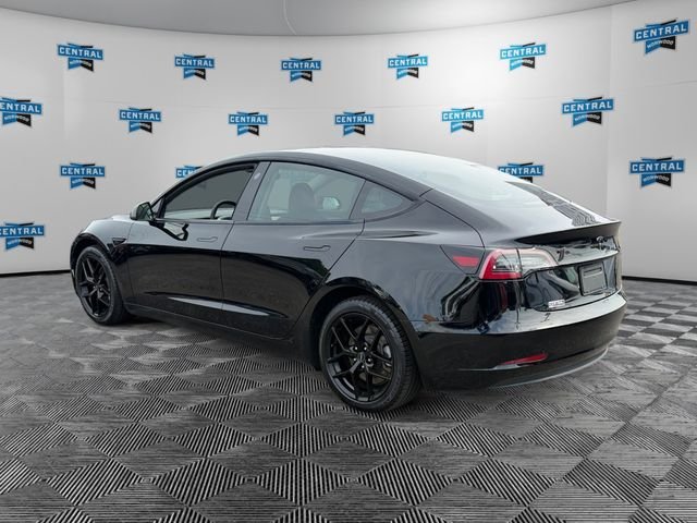 Used 2023 Blue Tesla Base image 3