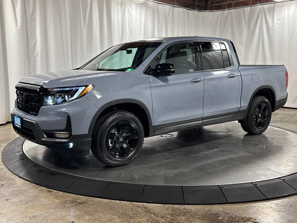 2026 Honda Ridgeline Black Edition's photo