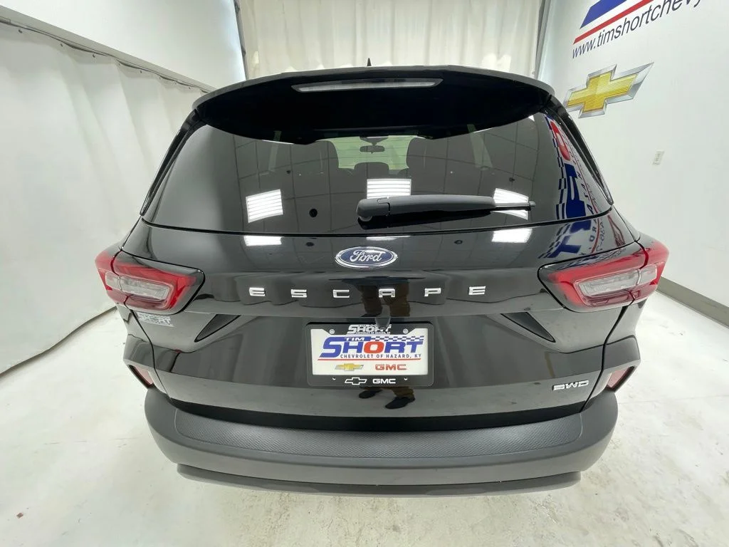 Used 2025 Black Ford ST-Line image 6