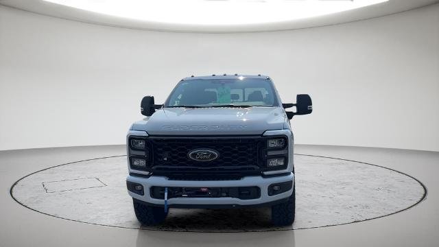 New 2026 Avalanche Ford F-350® XLT image 23