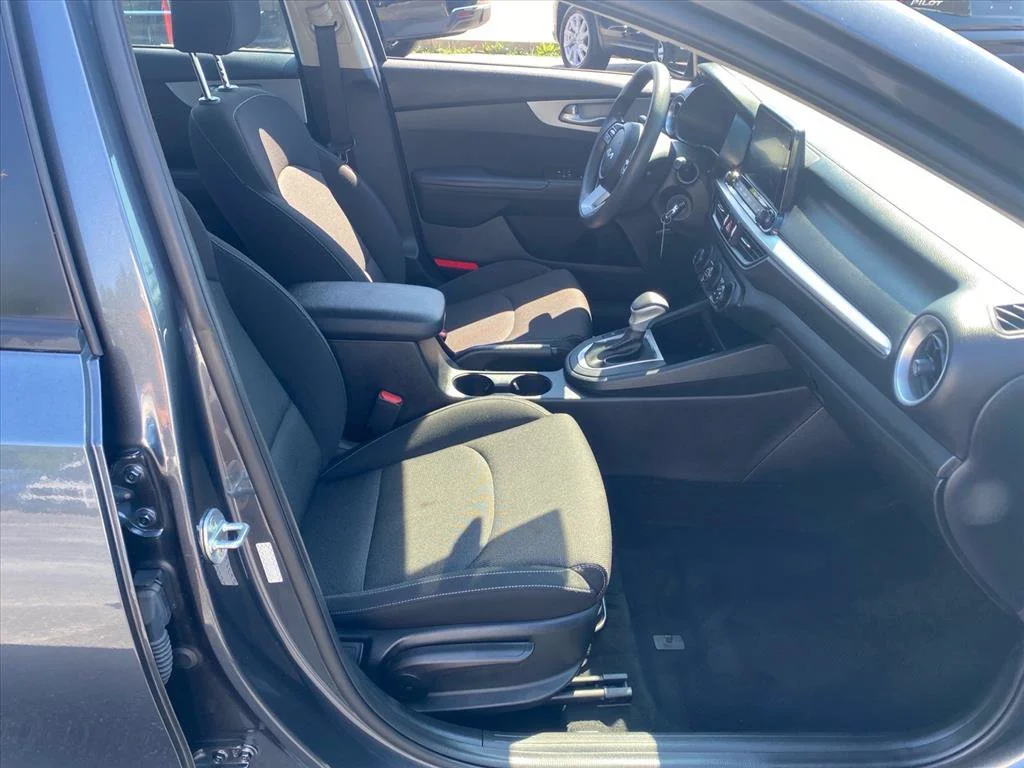 Certified Used 2023 Gravity Gray Kia LXS image 25