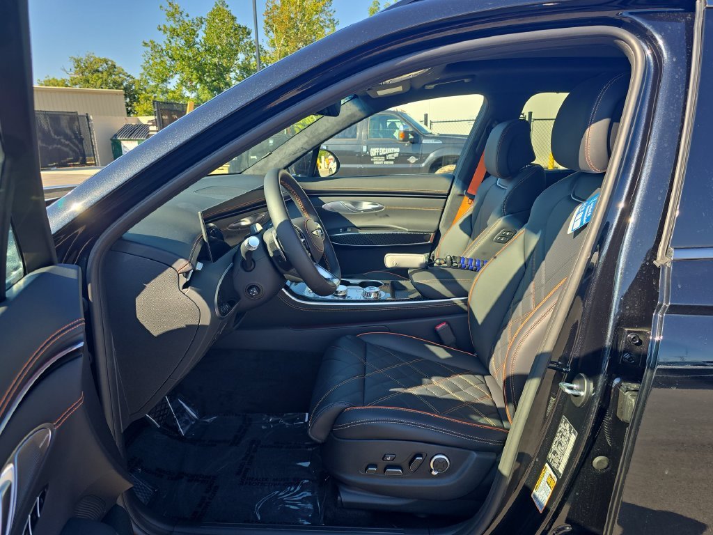 2026 GENESIS GV70 Sport Prestige - Photo 11