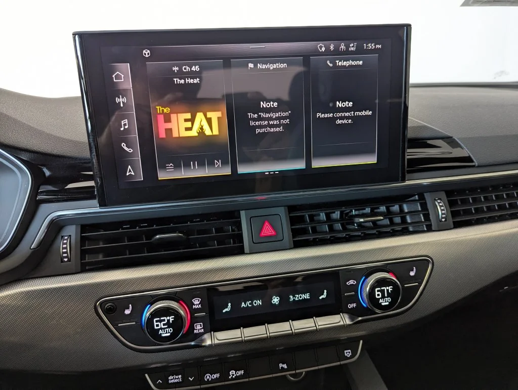 Certified Used 2025 Black Audi 45 S line Premium image 9