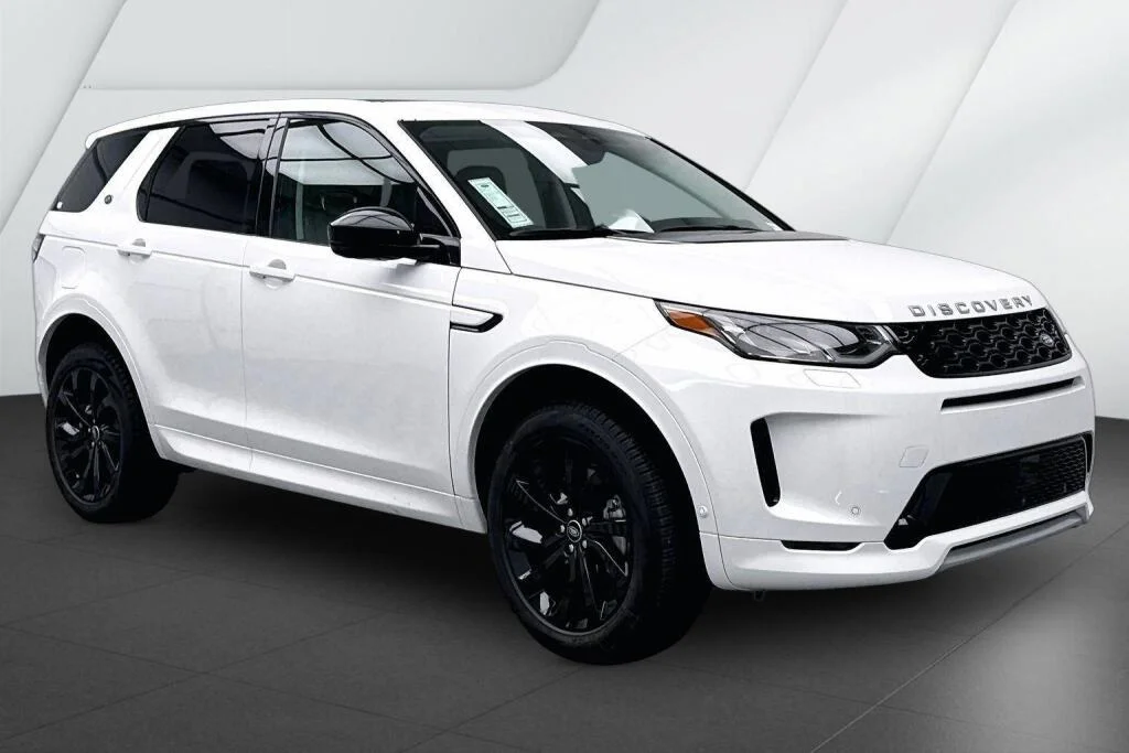 2025 Land Rover Discovery Sport 2.0 S's photo